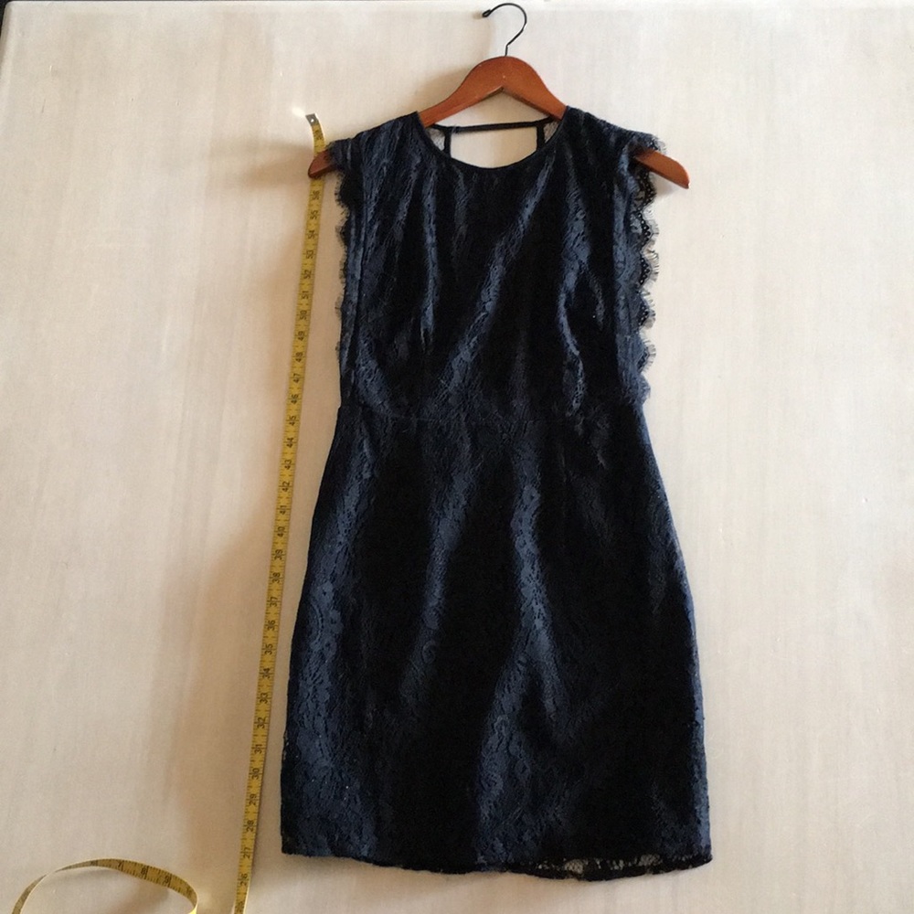 (Kimchi Blue) LBD - lace & open back